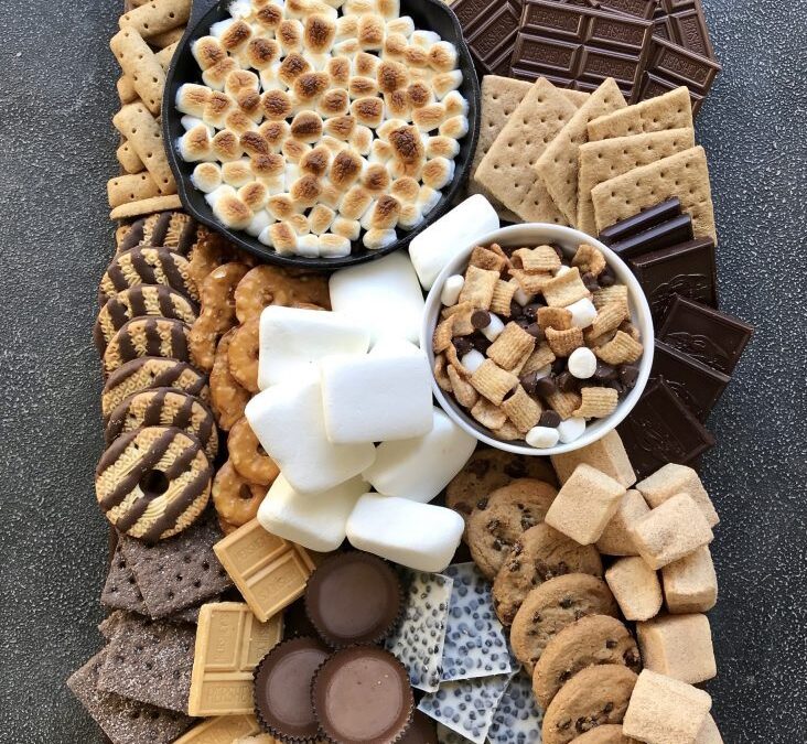Make Your Own S’mores Board
